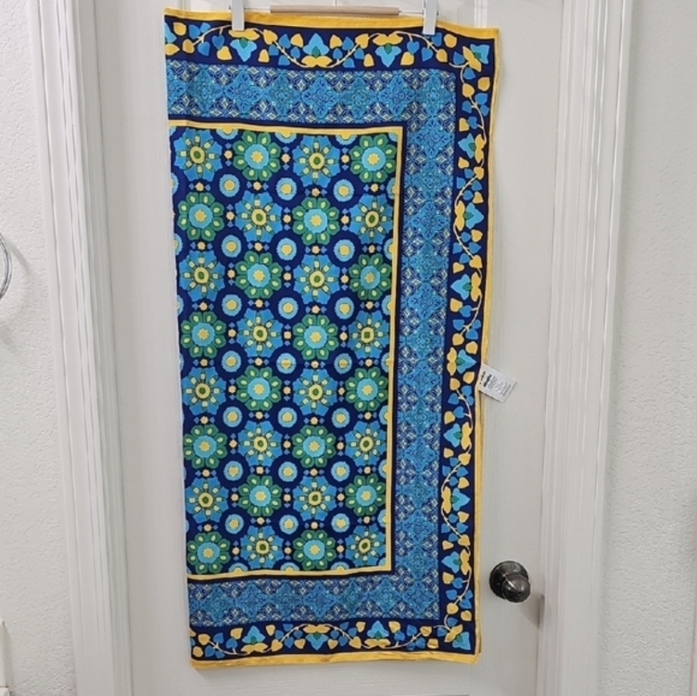 Lush The Light Within Knot Wrap - Picture 4 of 4